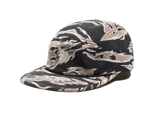 UNDEFEATED 5 STRIKE TECH CAMP CAP - Camo