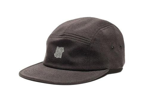 UNDEFEATED 5 STRIKE TECH CAMP CAP